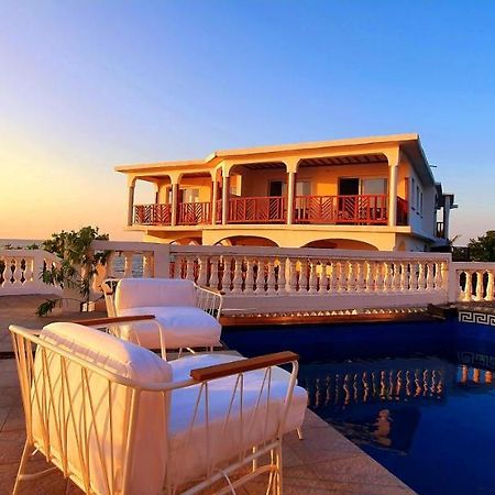Al Camar Lodge Ndzaouze Екстер'єр фото