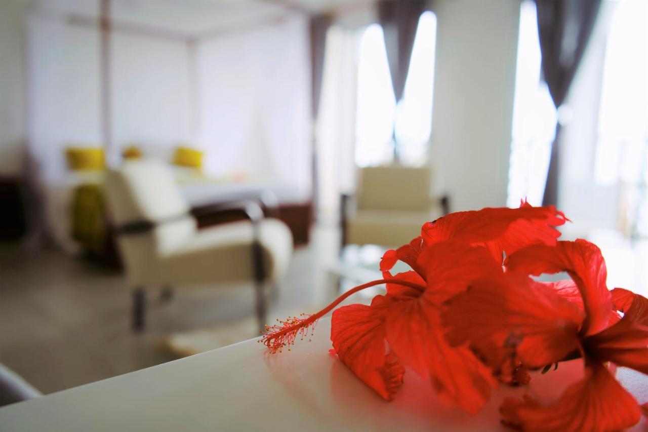 Al Camar Lodge Ndzaouze Екстер'єр фото